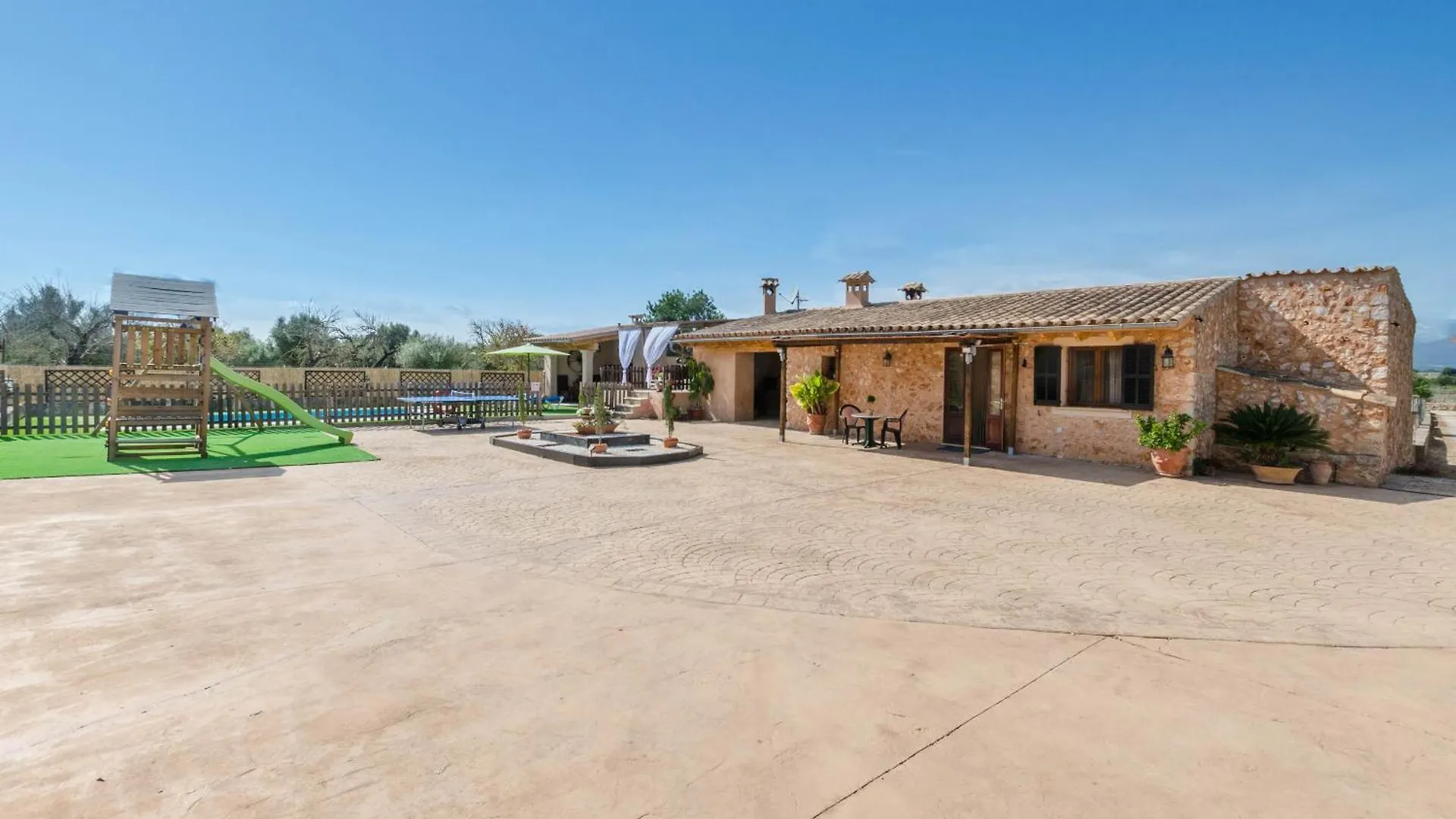 Holiday home Yourhouse Son Sitges Villa Llubi Spain